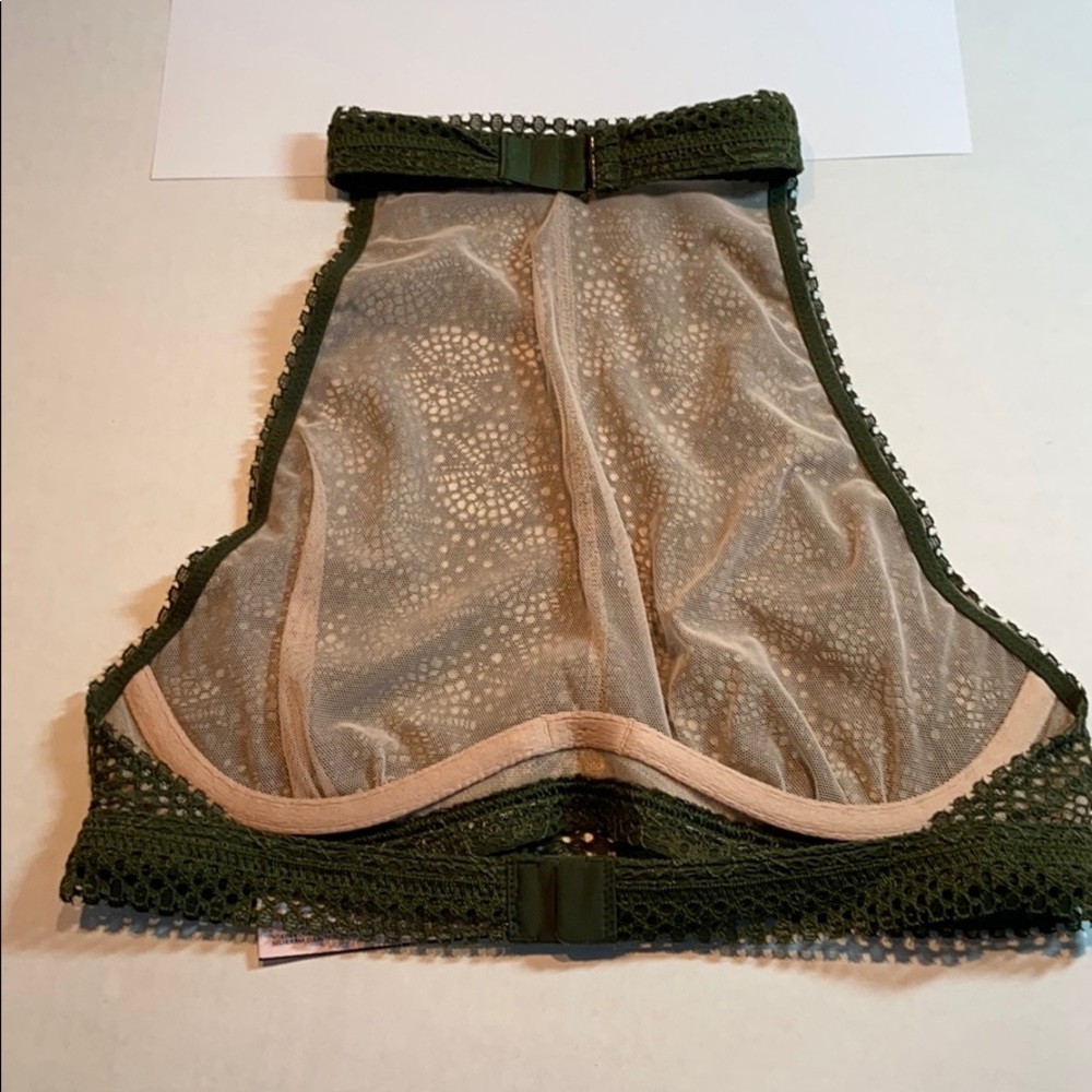 Bra - Picture 3 of 6
